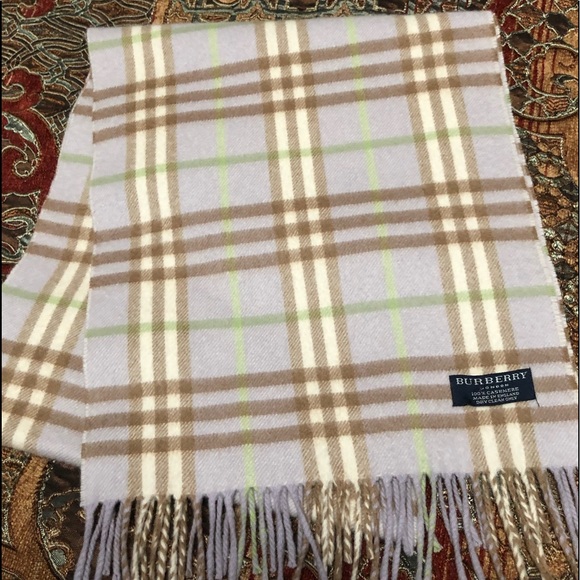 DONATED Burberry Cashmere Beautiful Scarf Unisex - Picture 3 of 5